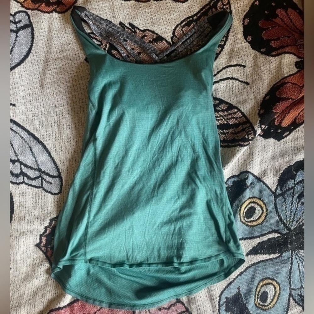 lululemon tank top
